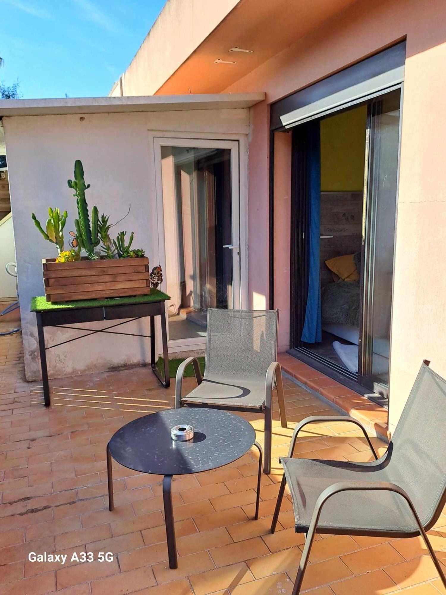 Séjour chez l'habitant Terrasse Fréjus